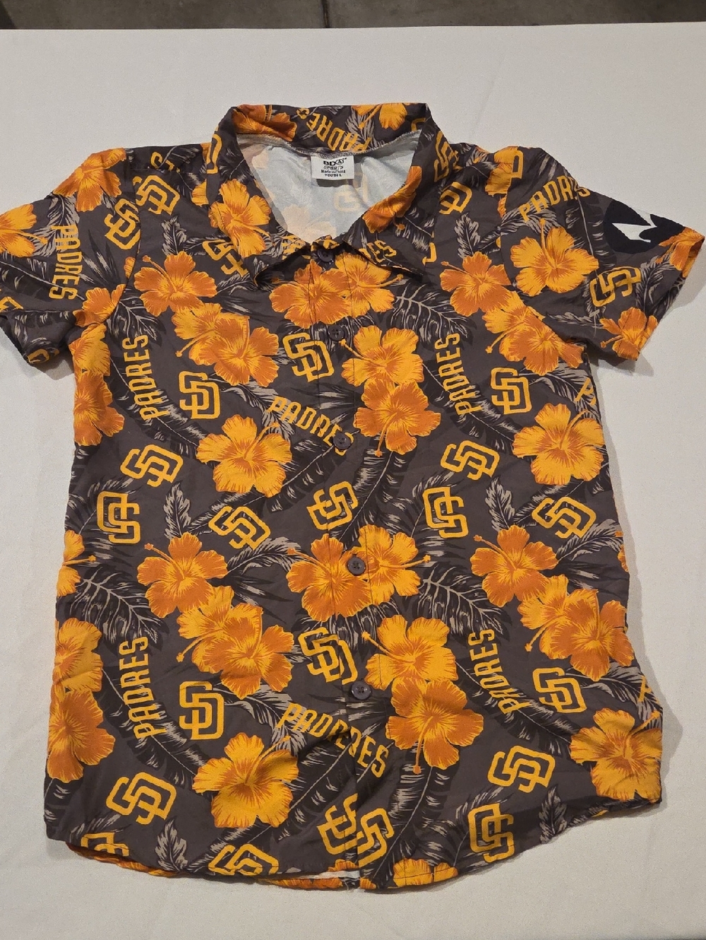 Kids' Gray & Yellow Floral Button-Down Shirt - Padres Logo